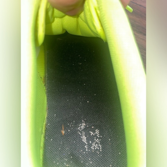 Rare✅Neon Nike Air Force 1 utility volt - Picture 6 of 12